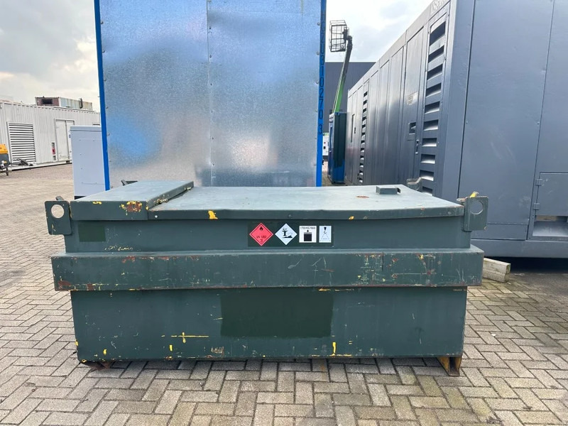 Kiwa IBC Steenbergen KIWA IBC 1500 liter dieseltank met handpomp - Lagertank: billede 1 Kiwa IBC Steenbergen KIWA IBC 1500 liter dieseltank met handpomp - Lagertank: billede 1