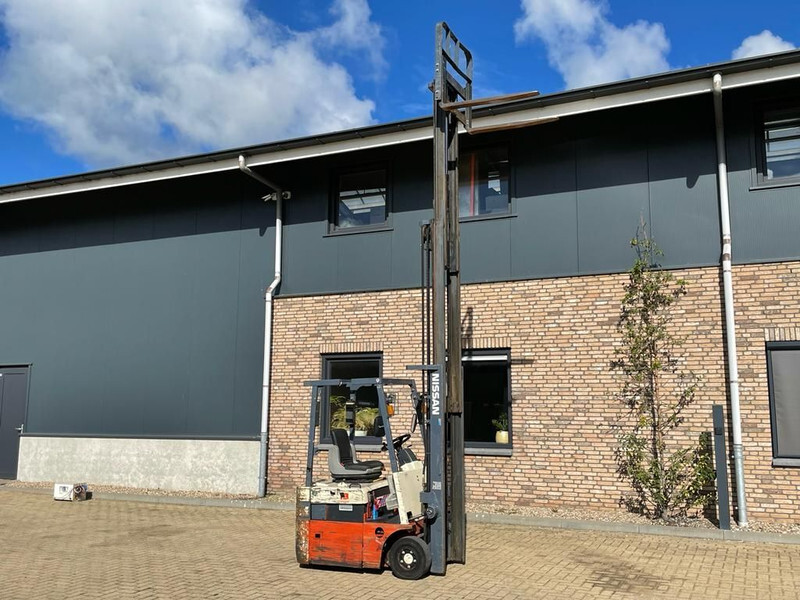 Nissan NX01L13U Elektra 1.25 ton Triplex Freelift Heftruck - El gaffeltruck: billede 4 Nissan NX01L13U Elektra 1.25 ton Triplex Freelift Heftruck - El gaffeltruck: billede 4