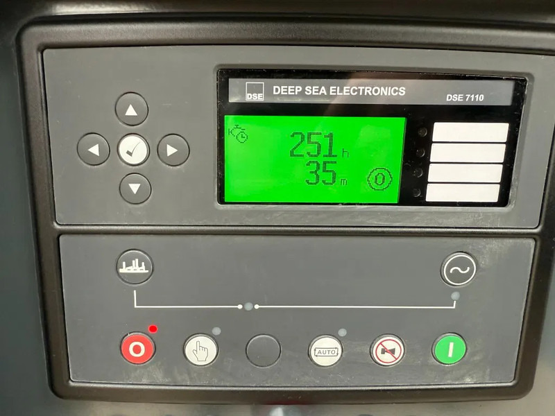 Perkins 403A-15 Mecc Alte Spa 17 kVA Silent generatorset as New ! 250 hours ! - Strømgenerator: billede 5 Perkins 403A-15 Mecc Alte Spa 17 kVA Silent generatorset as New ! 250 hours ! - Strømgenerator: billede 5