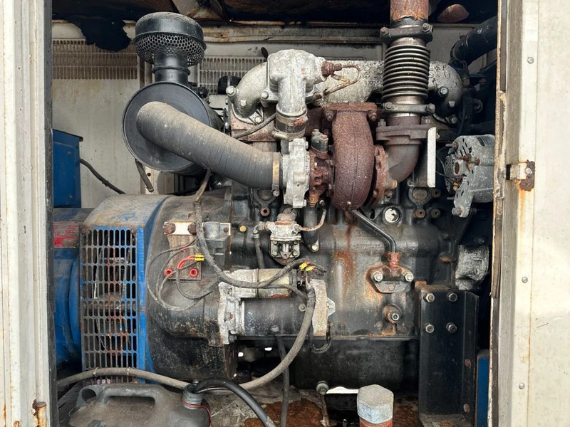 Perkins T4.236 FG Wilson Stamford 60 kVA Silent generatorset - Strømgenerator: billede 5 Perkins T4.236 FG Wilson Stamford 60 kVA Silent generatorset - Strømgenerator: billede 5