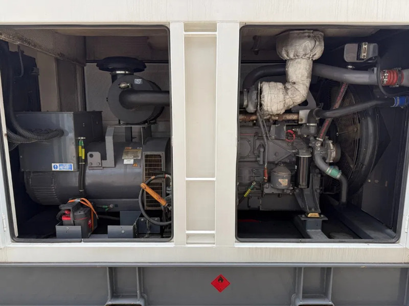 Scania DC 12 59A Stamford 350 kVA Silent generatorset - Strømgenerator: billede 3 Scania DC 12 59A Stamford 350 kVA Silent generatorset - Strømgenerator: billede 3