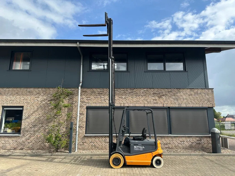 Still R 60-25 2.5 ton Triplex Freelift Sideshift Elektra Heftruck 590 cm hefhoogte ! - El gaffeltruck: billede 2 Still R 60-25 2.5 ton Triplex Freelift Sideshift Elektra Heftruck 590 cm hefhoogte ! - El gaffeltruck: billede 2