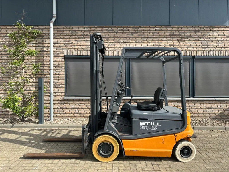 Still R 60-25 2.5 ton Triplex Freelift Sideshift Elektra Heftruck 590 cm hefhoogte ! - El gaffeltruck: billede 1 Still R 60-25 2.5 ton Triplex Freelift Sideshift Elektra Heftruck 590 cm hefhoogte ! - El gaffeltruck: billede 1
