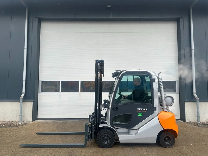 Still RX 70-25 T 2.5 ton Duplex Sideshift Positioner LPG Heftruck - Gas gaffeltruck: billede 1 Still RX 70-25 T 2.5 ton Duplex Sideshift Positioner LPG Heftruck - Gas gaffeltruck: billede 1
