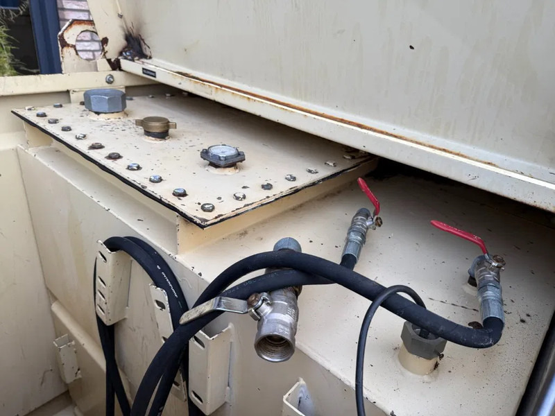 Tolsma Kiwa IBC 3000 liter Dieseltank Brandstoftank - Skibscontainer: billede 5 Tolsma Kiwa IBC 3000 liter Dieseltank Brandstoftank - Skibscontainer: billede 5