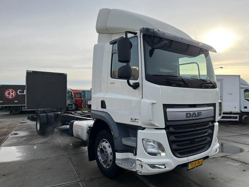 DAF CF 260 CF 260 FA CHASSIS CABINE EURO 6 - Lastbil chassis: billede 3 DAF CF 260 CF 260 FA CHASSIS CABINE EURO 6 - Lastbil chassis: billede 3
