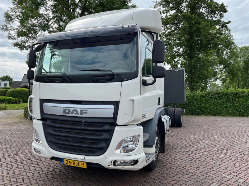 DAF CF 260 CF 260 FA CHASSIS CABINE EURO 6 - Lastbil chassis: billede 4 DAF CF 260 CF 260 FA CHASSIS CABINE EURO 6 - Lastbil chassis: billede 4