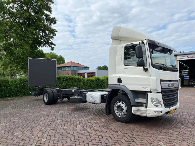 DAF CF 260 CF 260 FA CHASSIS CABINE EURO 6 - Lastbil chassis: billede 5 DAF CF 260 CF 260 FA CHASSIS CABINE EURO 6 - Lastbil chassis: billede 5