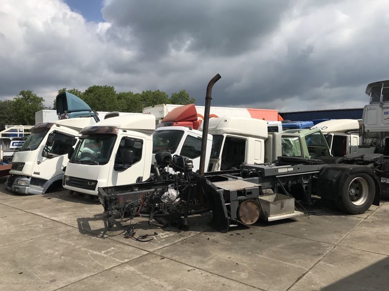 DAF DIVERSEN SLOOPONDERDELEN - Ramme/ Chassis for Lastbil: billede 3 DAF DIVERSEN SLOOPONDERDELEN - Ramme/ Chassis for Lastbil: billede 3