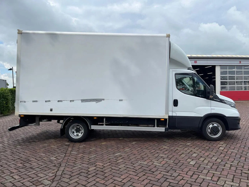 Varebil med kasse, Mandskabsbil Iveco Daily 35C16 Achterdeuren nieuwe motor +distributieriem bij 253480 KM op 02-05-2024: billede 6