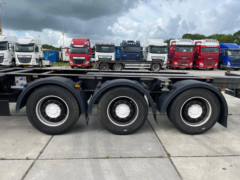 Containerbil/ Veksellad sættevogn Kögel PORT 40 SIMPLEX 20: billede 13 Containerbil/ Veksellad sættevogn Kögel PORT 40 SIMPLEX 20: billede 13