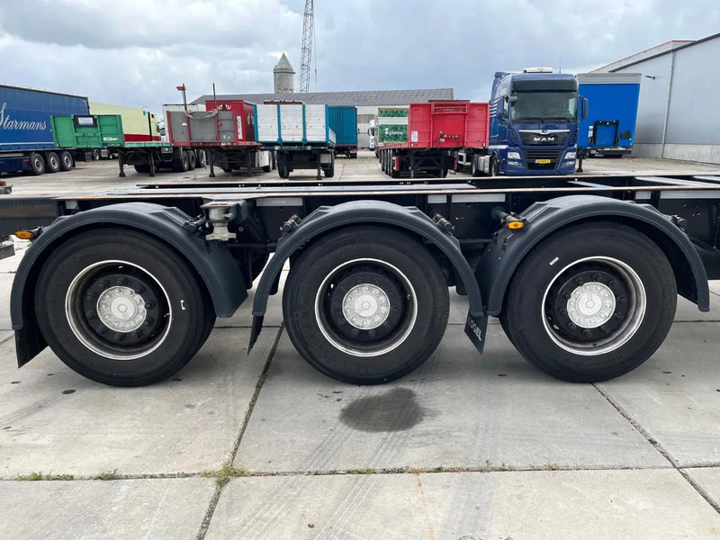 Containerbil/ Veksellad sættevogn Kögel PORT 40 SIMPLEX 20: billede 12 Containerbil/ Veksellad sættevogn Kögel PORT 40 SIMPLEX 20: billede 12