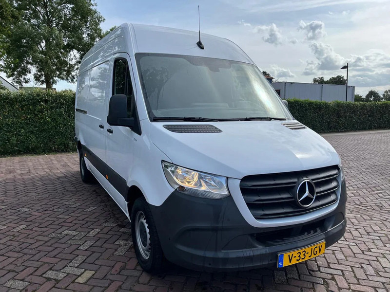 Mercedes-Benz Sprinter 317 1.9 CDI L2H1 - Varevogn, Mandskabsbil: billede 4 Mercedes-Benz Sprinter 317 1.9 CDI L2H1 - Varevogn, Mandskabsbil: billede 4