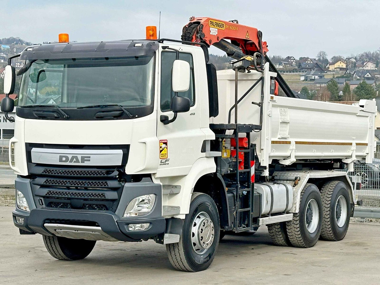 DAF CF 410 * Kipper 4,90 m + PK 16001 - K B * 6x4 - Tipvogn lastbil, Lastbil med kran: billede 5 DAF CF 410 * Kipper 4,90 m + PK 16001 - K B * 6x4 - Tipvogn lastbil, Lastbil med kran: billede 5
