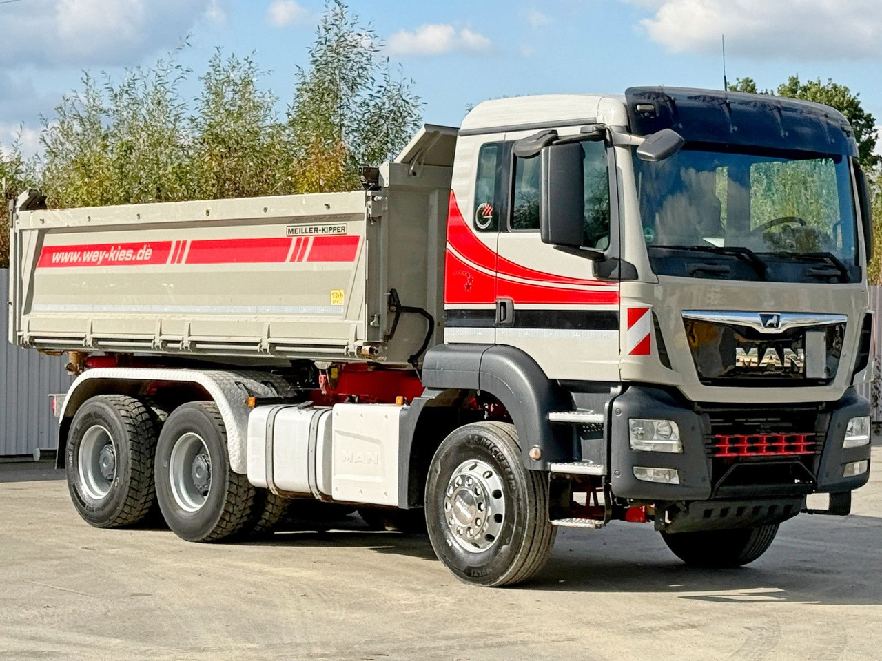 MAN TGS 26.460 * Kipper 4,90m+BORDMATIC * 6x4 * TOP - Tipvogn lastbil, Lastbil med kran: billede 4 MAN TGS 26.460 * Kipper 4,90m+BORDMATIC * 6x4 * TOP - Tipvogn lastbil, Lastbil med kran: billede 4