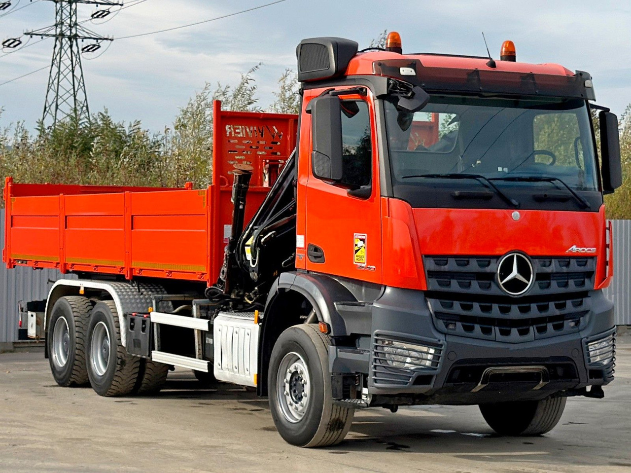 Mercedes-Benz AROCS 2640 *HIAB 144 BS - 3/FUNK + * 6x4 - Tipvogn lastbil, Lastbil med kran: billede 3 Mercedes-Benz AROCS 2640 *HIAB 144 BS - 3/FUNK + * 6x4 - Tipvogn lastbil, Lastbil med kran: billede 3