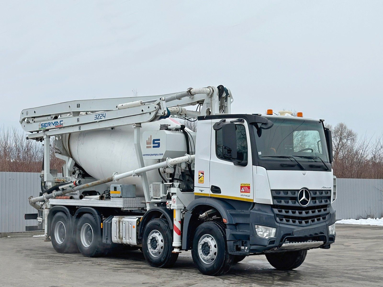 Mercedes-Benz AROCS 3743 * Betonpumpe + FUNK * 8x4 * TOP - Betonpumpe: billede 1 Mercedes-Benz AROCS 3743 * Betonpumpe + FUNK * 8x4 * TOP - Betonpumpe: billede 1
