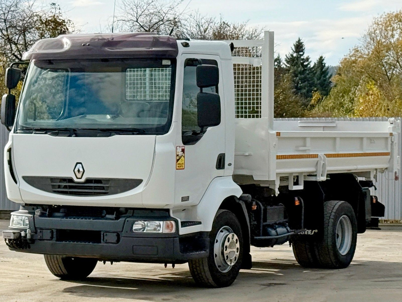 Renault MIDLUM 220 DCI *KIPPER 3,80m * BORDMATIC - Tipvogn lastbil, Lastbil med kran: billede 4 Renault MIDLUM 220 DCI *KIPPER 3,80m * BORDMATIC - Tipvogn lastbil, Lastbil med kran: billede 4