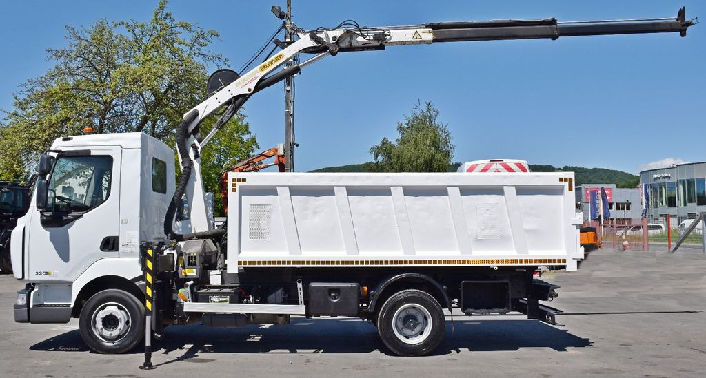 Renault MIDLUM 220 DXI *KIPPER 4,00m *PK 7001-EH A/FUNK Renault MIDLUM 220 DXI *KIPPER 4,00m *PK 7001-EH A/FUNK - Lastbil med kran, Tipvogn lastbil: billede 5 Renault MIDLUM 220 DXI *KIPPER 4,00m *PK 7001-EH A/FUNK Renault MIDLUM 220 DXI *KIPPER 4,00m *PK 7001-EH A/FUNK - Lastbil med kran, Tipvogn lastbil: billede 5