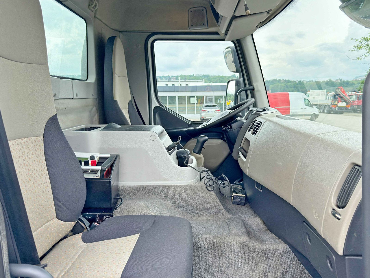 Bjærgningskøretøj Renault PREMIUM 370 * FASSI F230AXP.22 + FUNK* TOP: billede 11 Bjærgningskøretøj Renault PREMIUM 370 * FASSI F230AXP.22 + FUNK* TOP: billede 11