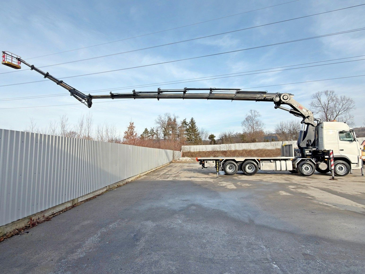 Volvo FH12 460* HIAB 800 E - 7 + JIB 135 X + FUNK - Lastbil med kran: billede 5 Volvo FH12 460* HIAB 800 E - 7 + JIB 135 X + FUNK - Lastbil med kran: billede 5