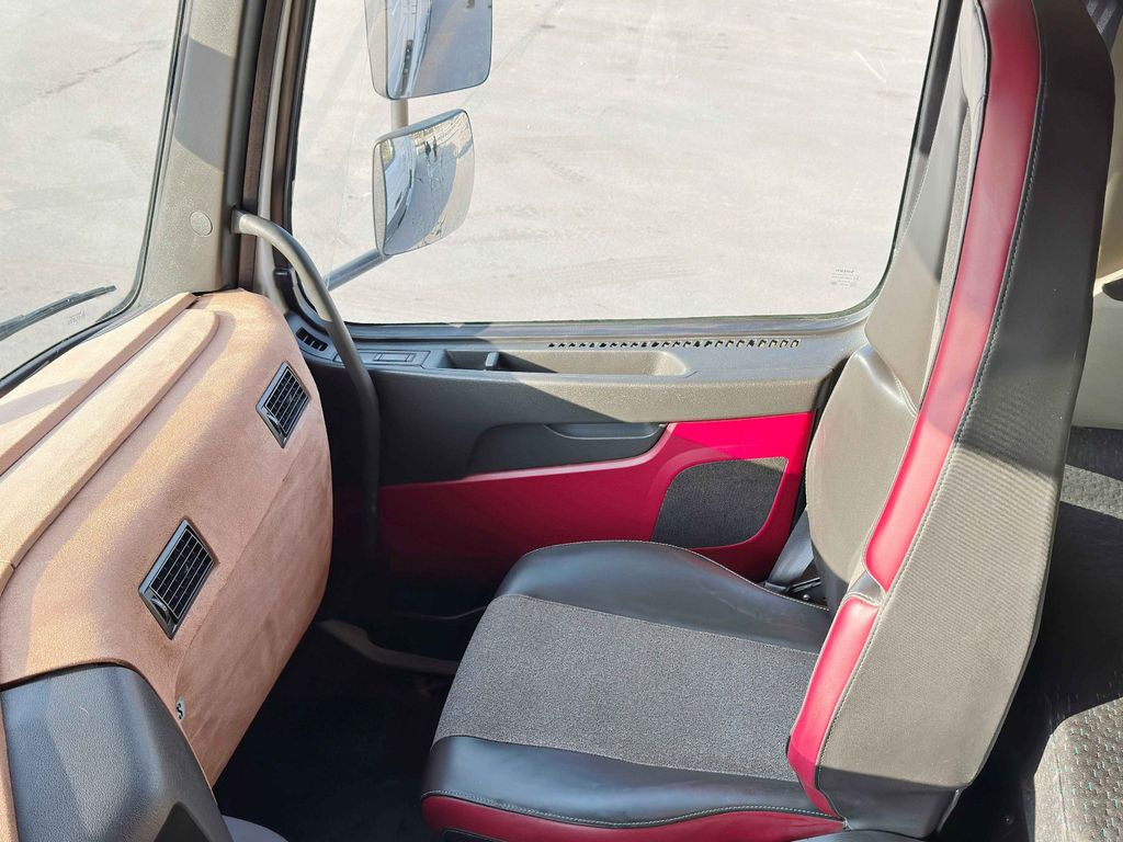 Lastbil med kran, Lastbil med lad Volvo FMX 460 HIAB X - HIPRO 302 EP - 5 + FUNK/ 8x4 Volvo FMX 460 HIAB X - HIPRO 302 EP - 5 + FUNK/ 8x4: billede 8 Lastbil med kran, Lastbil med lad Volvo FMX 460 HIAB X - HIPRO 302 EP - 5 + FUNK/ 8x4 Volvo FMX 460 HIAB X - HIPRO 302 EP - 5 + FUNK/ 8x4: billede 8