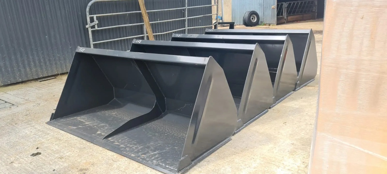 Front Loader Buckets - Læsseskovl: billede 1 Front Loader Buckets - Læsseskovl: billede 1