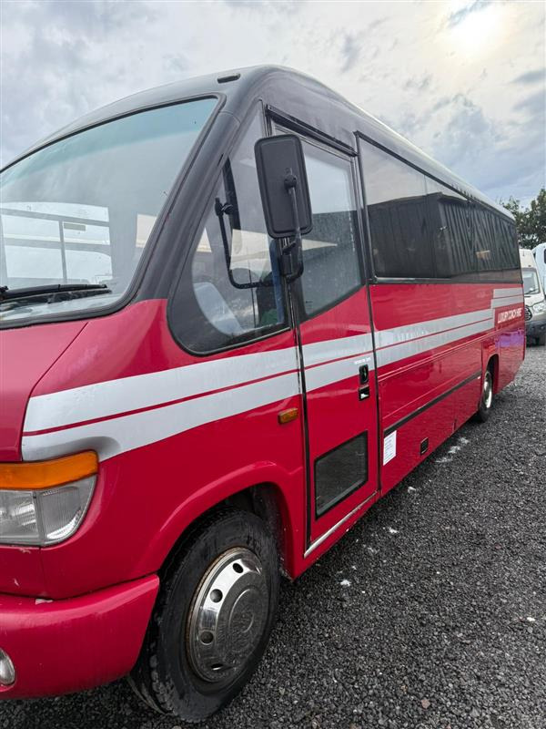 2005 Mercedes 29 seat Plaxton Cheetah minicoach - Minibus, Persontransport: billede 1 2005 Mercedes 29 seat Plaxton Cheetah minicoach - Minibus, Persontransport: billede 1