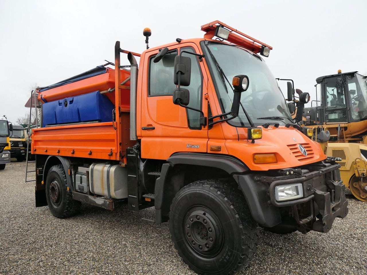 Mercedes-Benz Unimog U500 - Snerydningsmaskine: billede 3 Mercedes-Benz Unimog U500 - Snerydningsmaskine: billede 3