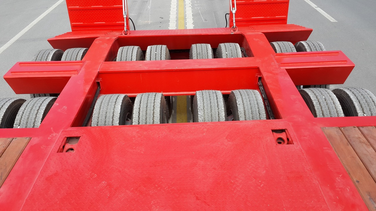 LIDER 2024 model new from MANUFACTURER COMPANY Ready in stock - Nedbygget platform sættevogn: billede 1 LIDER 2024 model new from MANUFACTURER COMPANY Ready in stock - Nedbygget platform sættevogn: billede 1