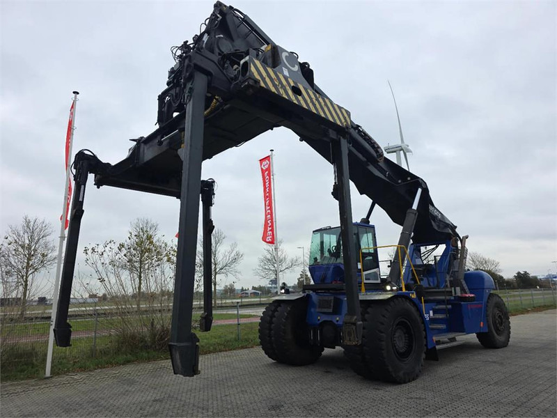 KONECRANES SMV 4531 CC5 - Reach stacker: billede 4 KONECRANES SMV 4531 CC5 - Reach stacker: billede 4