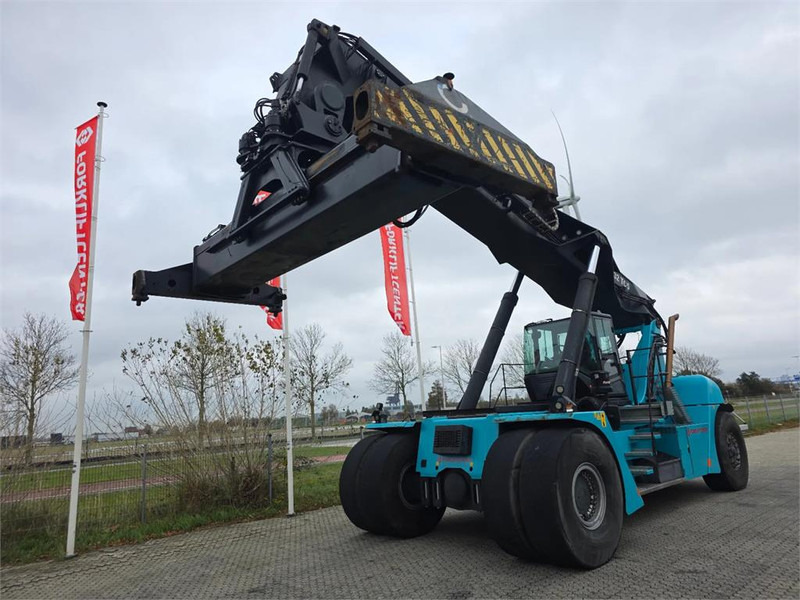 KONECRANES SMV 4532 TC5 - Reach stacker: billede 4 KONECRANES SMV 4532 TC5 - Reach stacker: billede 4