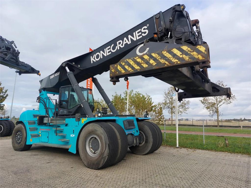 KONECRANES SMV 4532 TC5 - Reach stacker: billede 3 KONECRANES SMV 4532 TC5 - Reach stacker: billede 3