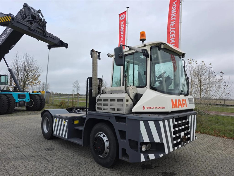 Mafi R332 4x4 - Terminaltraktor: billede 1 Mafi R332 4x4 - Terminaltraktor: billede 1