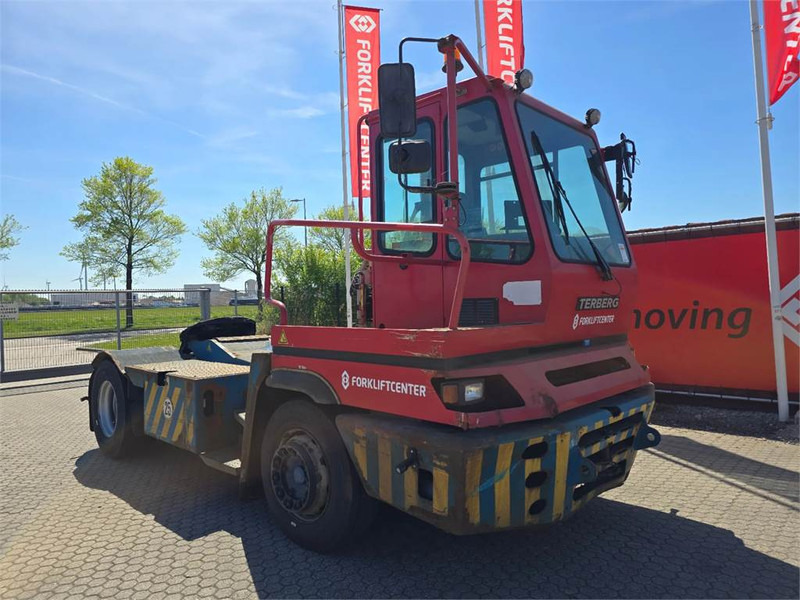 Terberg YT222 - Terminaltraktor: billede 1 Terberg YT222 - Terminaltraktor: billede 1