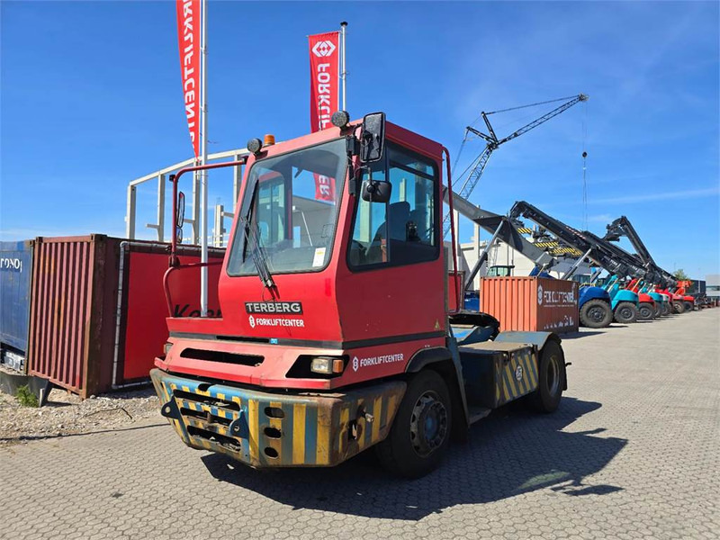 Terberg YT222 - Terminaltraktor: billede 2 Terberg YT222 - Terminaltraktor: billede 2
