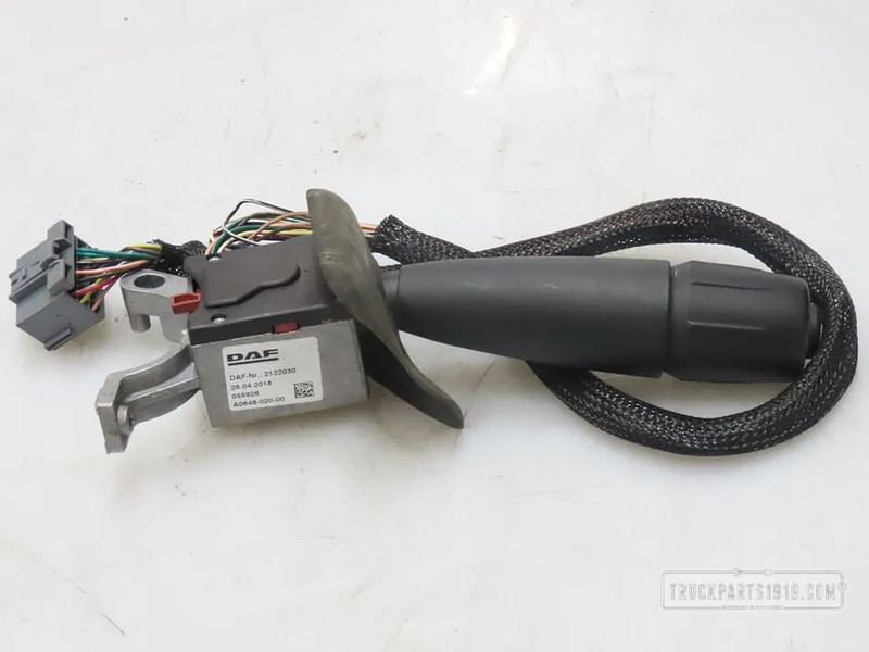 DAF 2122030 Stuurkolom schak. li. DAF - Instrumentbræt for Lastbil: billede 1 DAF 2122030 Stuurkolom schak. li. DAF - Instrumentbræt for Lastbil: billede 1