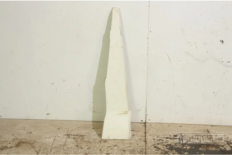 DAF Body & Chassis Parts Dakspoiler zij LI DAF CF 85 - Aerodynamikken/ Spoilersæt for Lastbil: billede 1 DAF Body & Chassis Parts Dakspoiler zij LI DAF CF 85 - Aerodynamikken/ Spoilersæt for Lastbil: billede 1