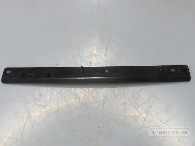 Scania 3026867 Interkoelerrail Re. - Køler for Lastbil: billede 1 Scania 3026867 Interkoelerrail Re. - Køler for Lastbil: billede 1