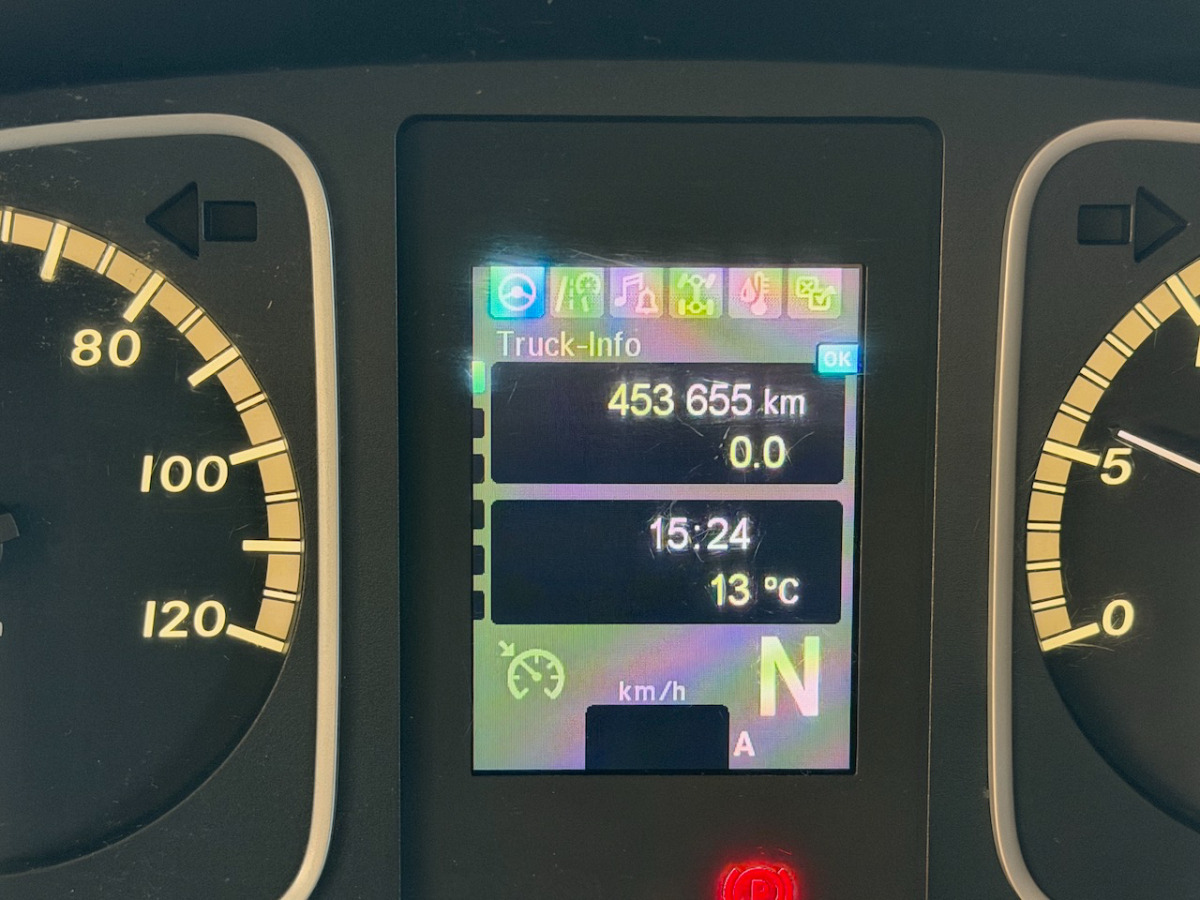 MERCEDES 1224 L - Lastbil med presenning: billede 5 MERCEDES 1224 L - Lastbil med presenning: billede 5