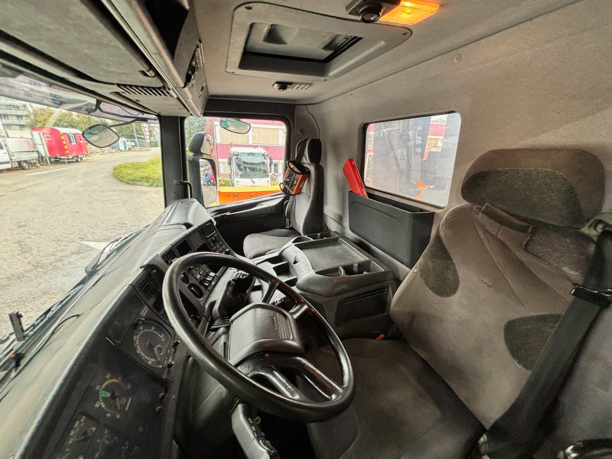 SCANIA P124CB8x4 - Betonbil: billede 4 SCANIA P124CB8x4 - Betonbil: billede 4