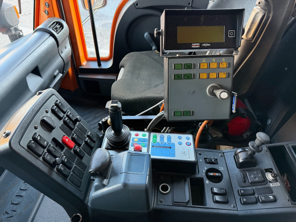 Utility/ Speciel maskine UNIMOG U400: billede 12 Utility/ Speciel maskine UNIMOG U400: billede 12