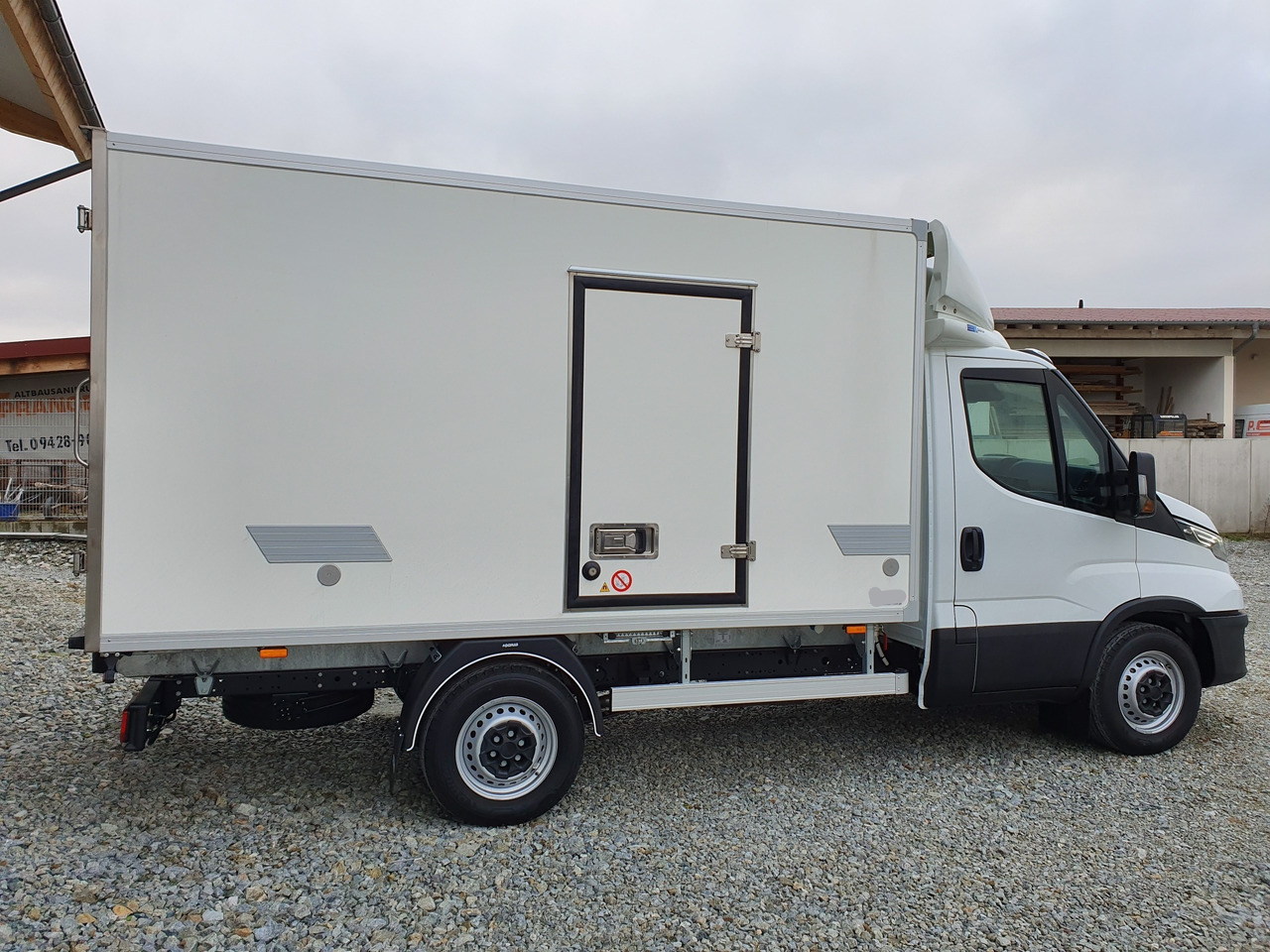Iveco Daily 180 Tiefkühlkoffer 6PAL - Kølebil: billede 3 Iveco Daily 180 Tiefkühlkoffer 6PAL - Kølebil: billede 3