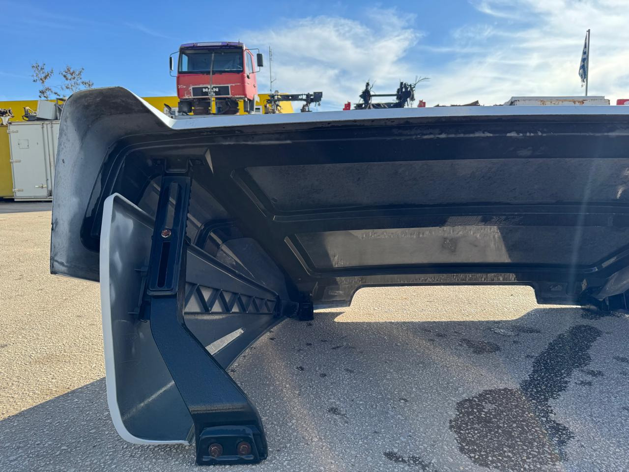 AIR DEFLECTOR ATEGO 2 - Aerodynamikken/ Spoilersæt: billede 4 AIR DEFLECTOR ATEGO 2 - Aerodynamikken/ Spoilersæt: billede 4