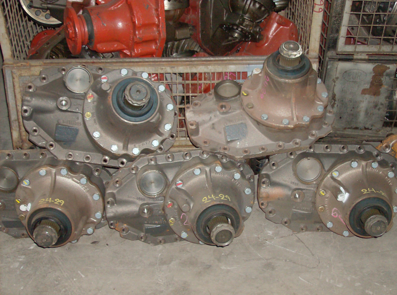 FINAL DRIVE MERCEDES, MAN - Aksel og reservedele: billede 1 FINAL DRIVE MERCEDES, MAN - Aksel og reservedele: billede 1