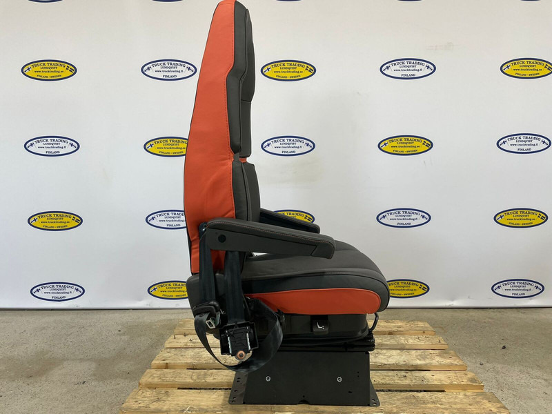 Volvo FH5 - Sæde: billede 5 Volvo FH5 - Sæde: billede 5