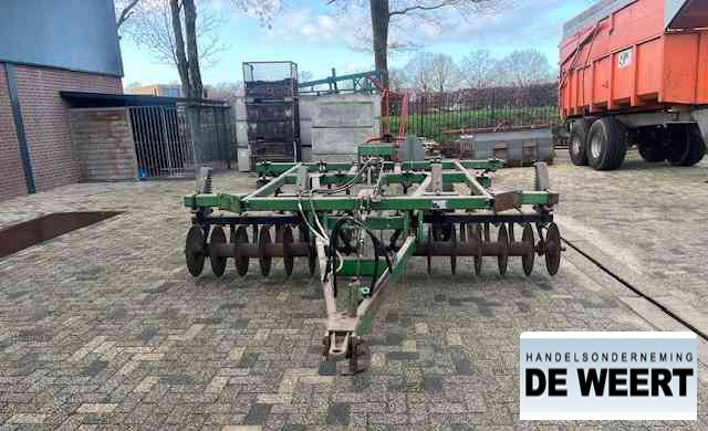 John Deere kultivator getrokken 3.50 m - Øvrig maskin: billede 5 John Deere kultivator getrokken 3.50 m - Øvrig maskin: billede 5