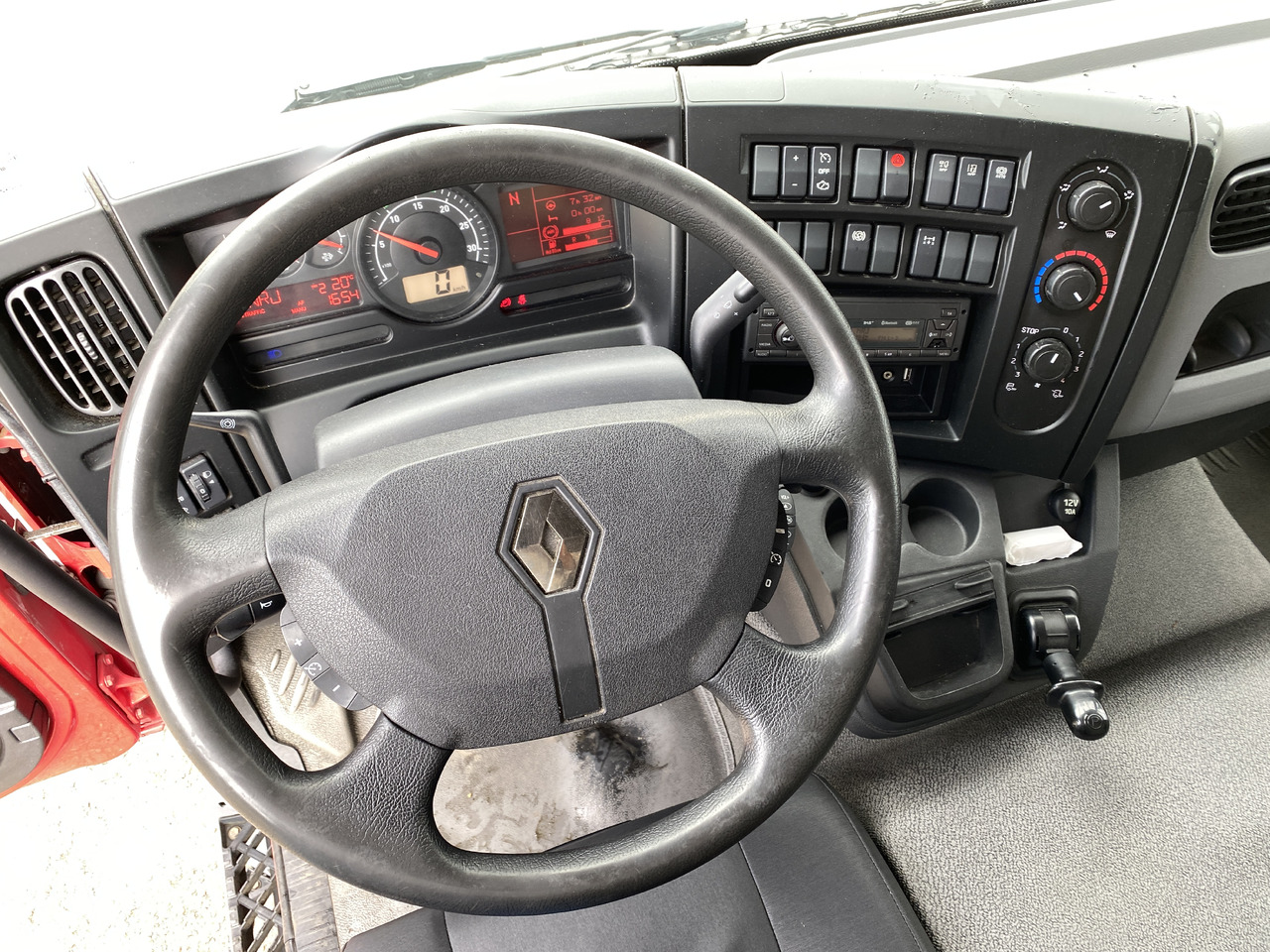 Kølevogn lastbil til transportering fødevarer RENAULT D16: billede 12