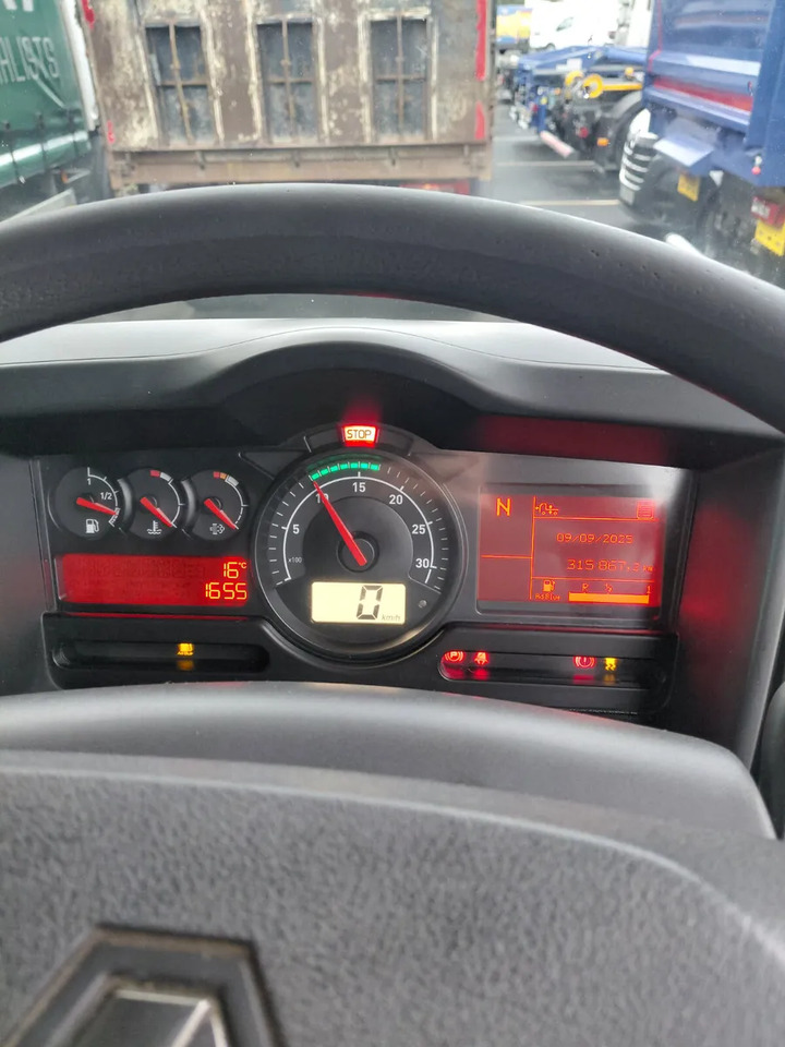 2016 Renault D18 Curtainsider - Lastbil med presenning: billede 3 2016 Renault D18 Curtainsider - Lastbil med presenning: billede 3