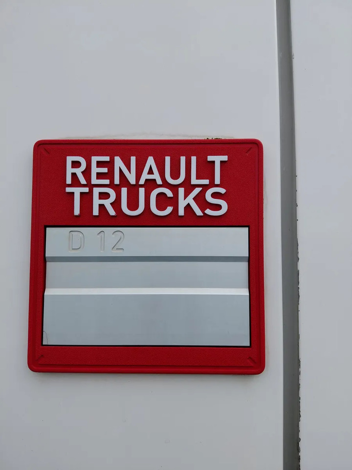 2017 Renault D12 4×2 Double Sleeper Curtainsider - Lastbil med presenning: billede 5 2017 Renault D12 4×2 Double Sleeper Curtainsider - Lastbil med presenning: billede 5